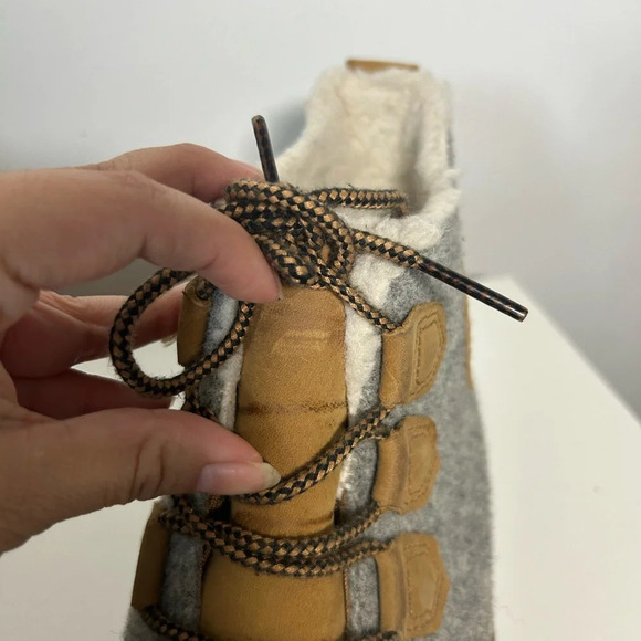 SOREL Out N’ About Plus Waterproof Leather & Felt Ankle Boots size 10.5 - Picture 10 of 12